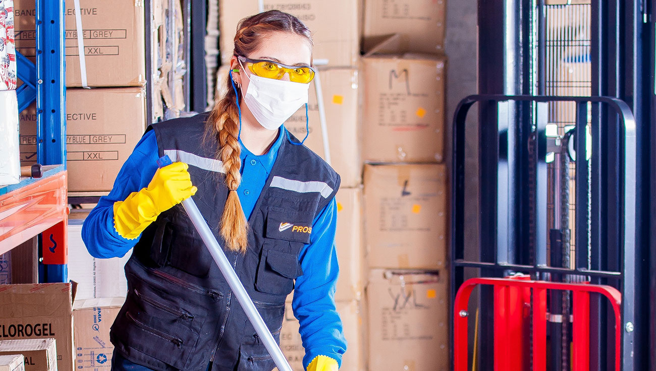Woman cleaning service-4